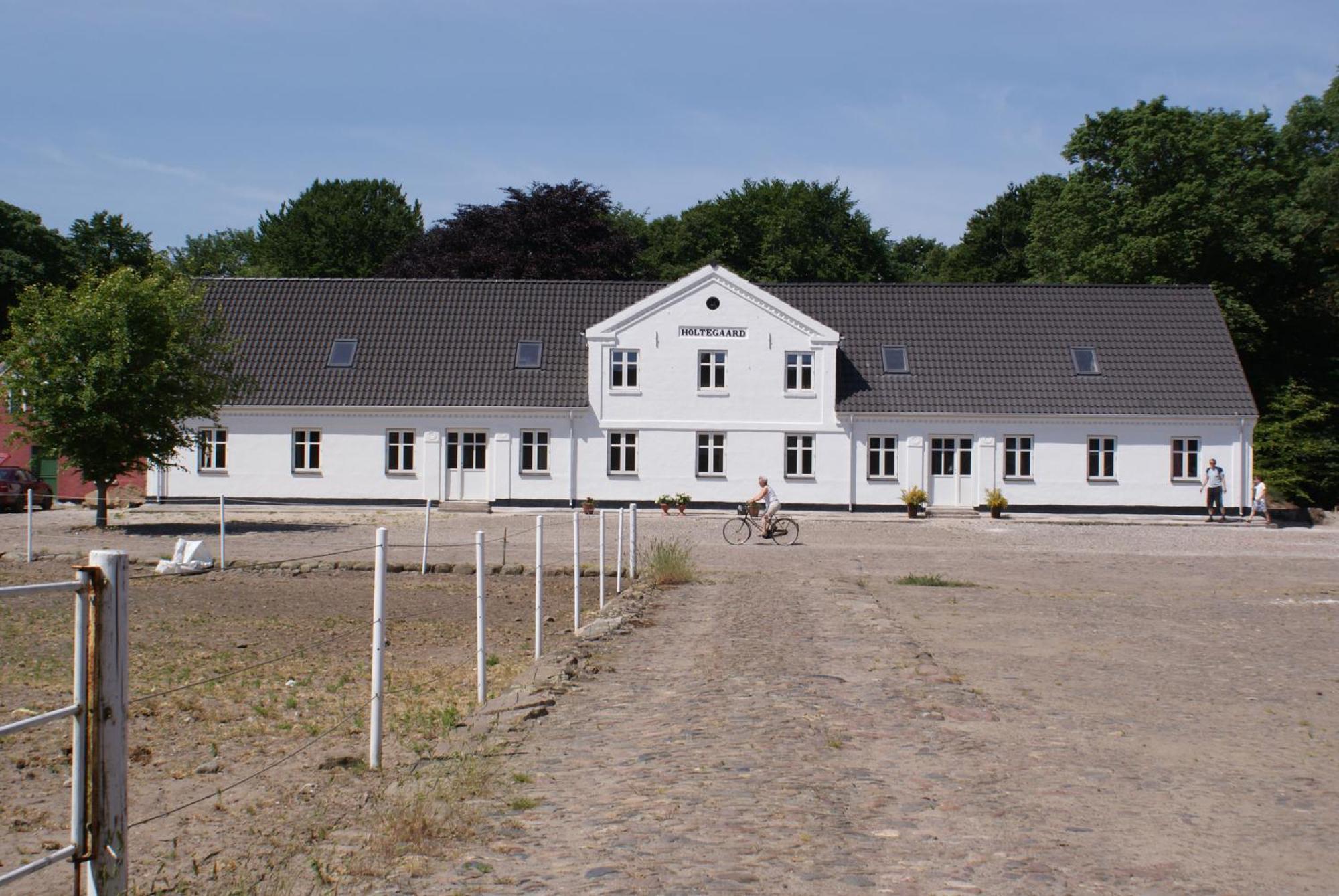 Holtegaard Bed & Breakfast Dronninglund Exterior photo